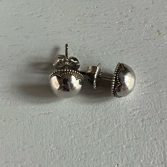 Tacori sterling silver studs - Picture 3 of 8